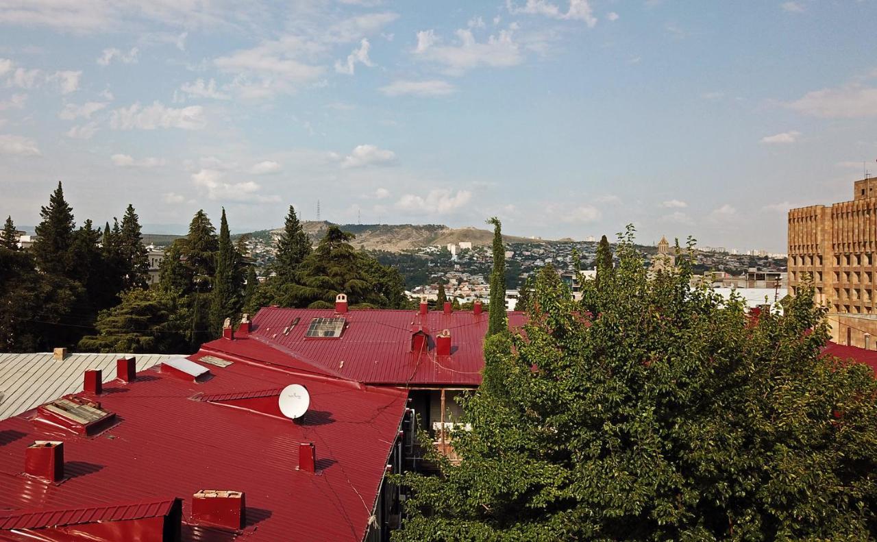 Royz Hostel Тбилиси Екстериор снимка